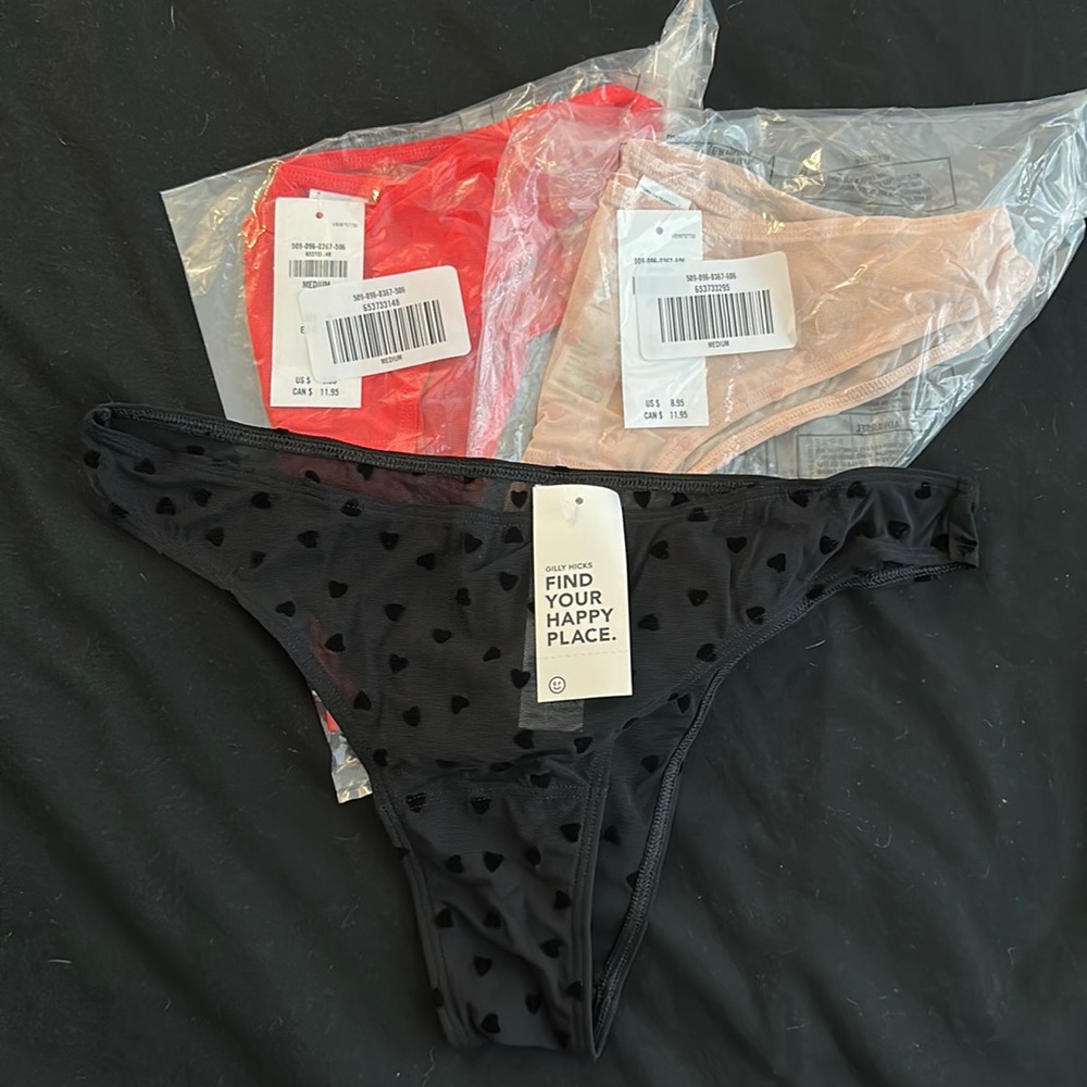 3 New with tags thongs